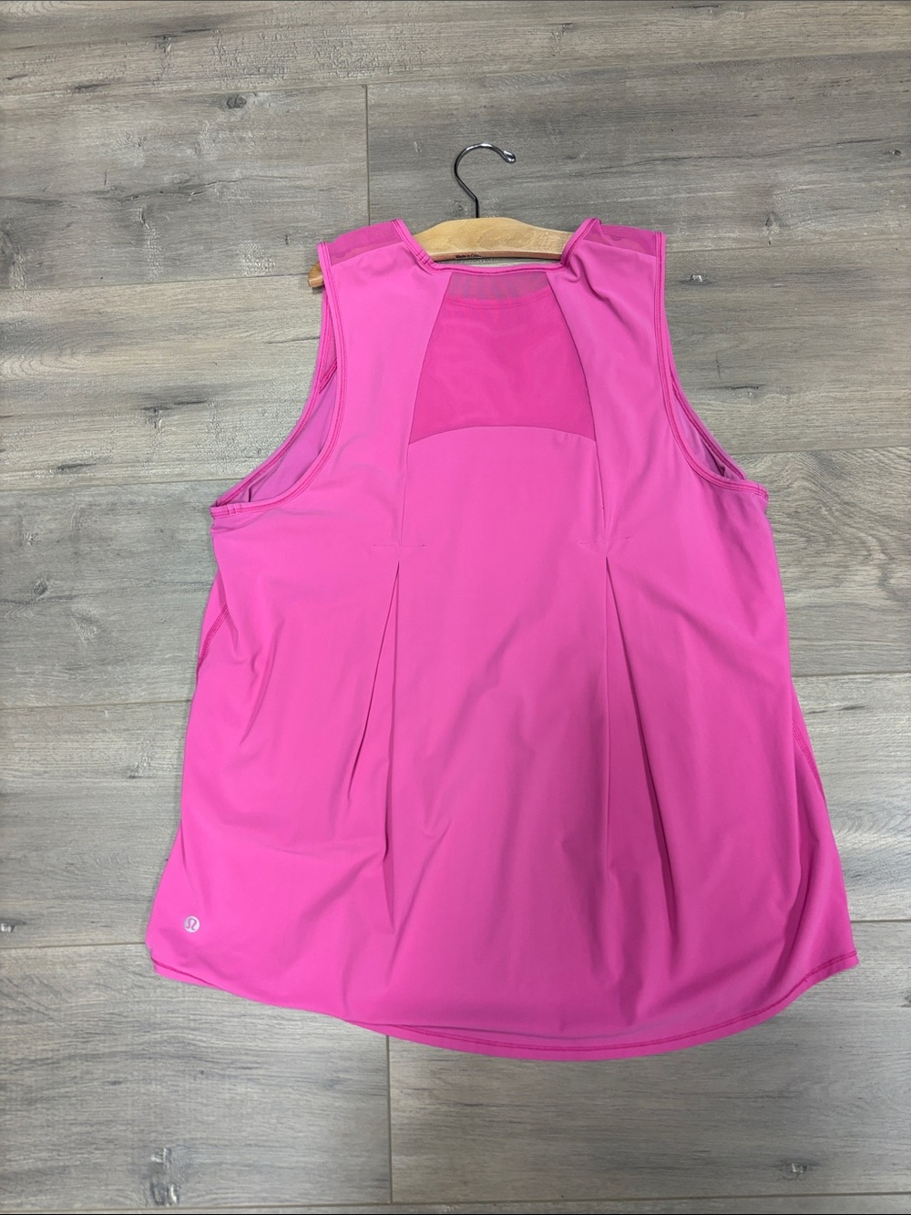 Lululemon sculpt Bright Pink Athletic Tank Top - Picture 5 of 5